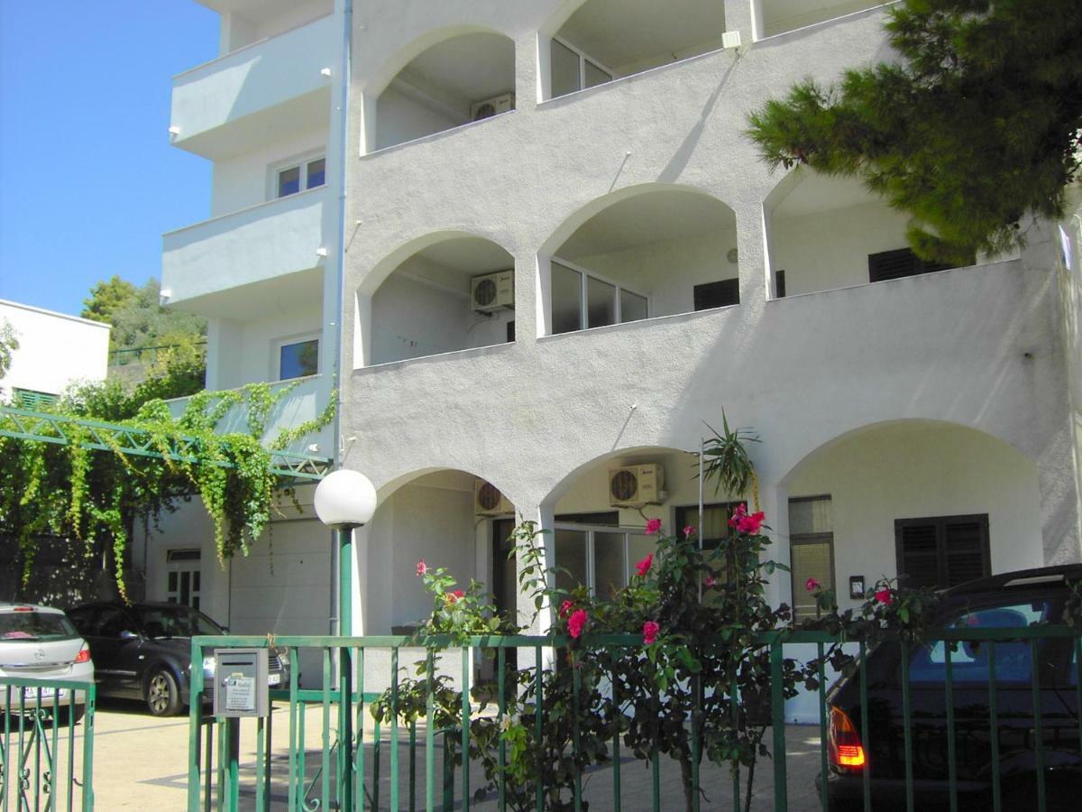 Apartmani R&B Radalj Makarska Exterior foto